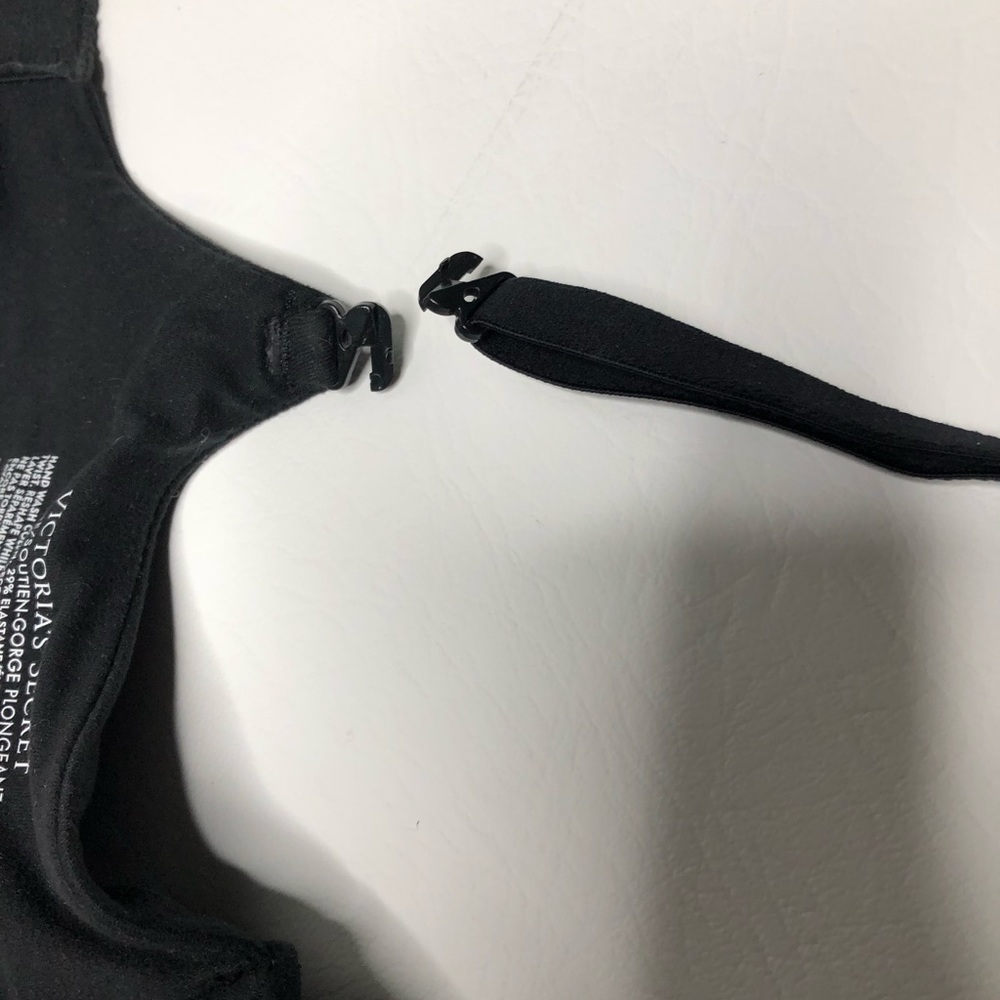 Victoria Secret Bra - Picture 3 of 4